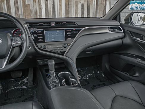 Used 2018 Toyota Camry XSE w/ Four Season Floor Mat Package image 18