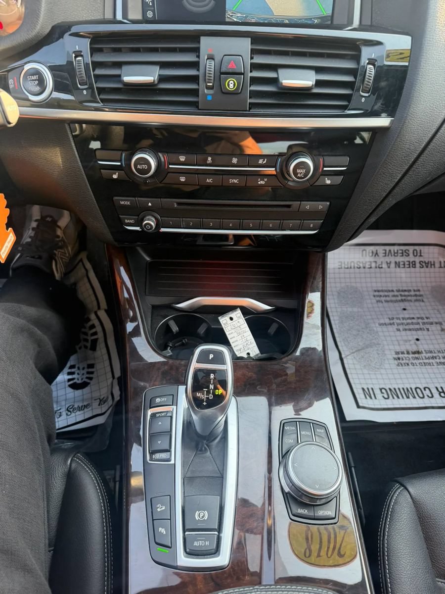 Used 2018 BMW X4 xDrive28i AWD/4WD image 16