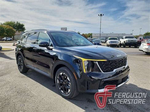 New 2026 Kia Sorento S image 1