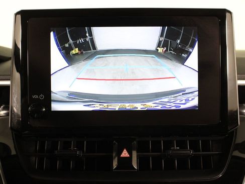 Used 2024 Toyota Corolla LE image 27