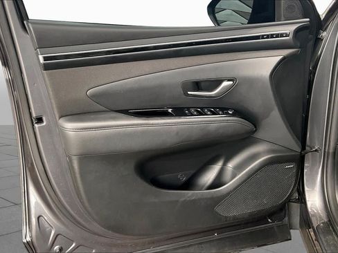 Certified 2023 Hyundai Tucson Limited AWD/4WD image 22