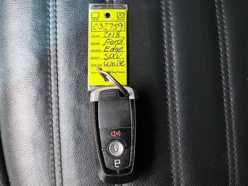 Used 2018 Ford Edge SEL w/ Equipment Group 201A FWD image 59
