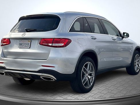 Used 2016 Mercedes-Benz GLC 300 4MATIC w/ Sport Package image 11