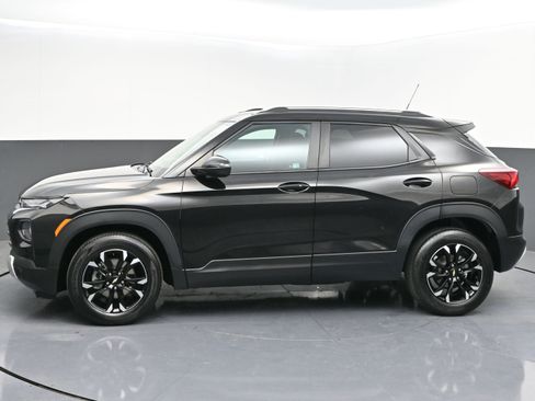 Used 2023 Chevrolet TrailBlazer LT FWD image 4