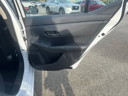 New 2025 Nissan Sentra SV image 16