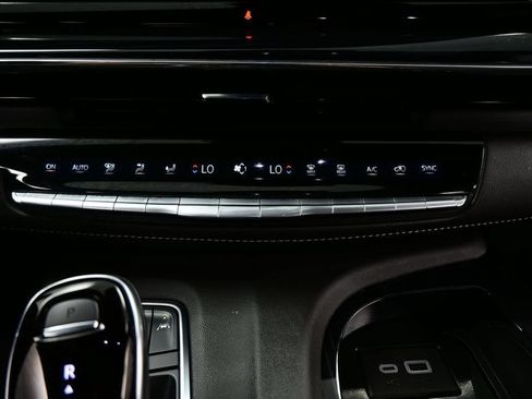 Used 2024 Cadillac Escalade Sport w/ Touring Package AWD/4WD image 24