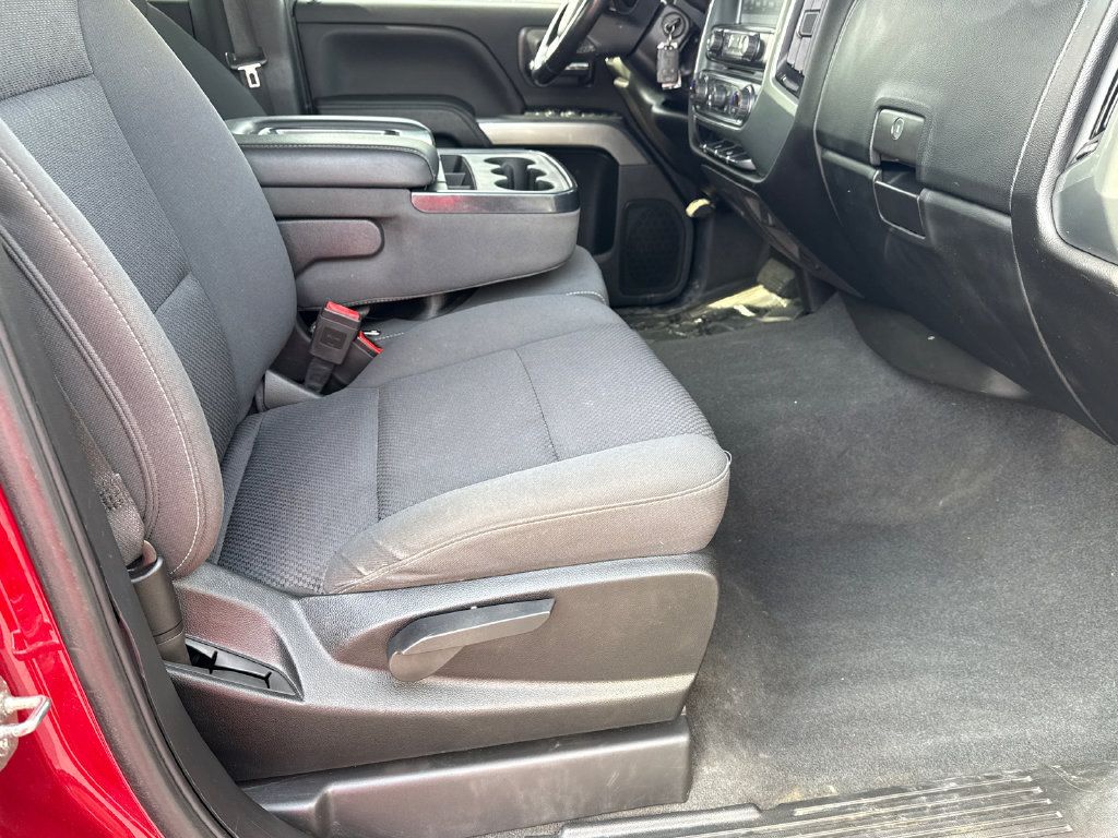 Used 2018 Chevrolet Silverado 1500 LT w/ All Star Edition AWD/4WD image 13