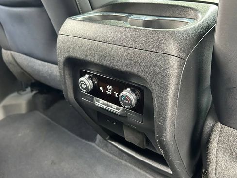 Used 2024 GMC Acadia Elevation AWD/4WD image 50