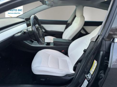 Used 2018 Tesla Model 3 Long Range image 11