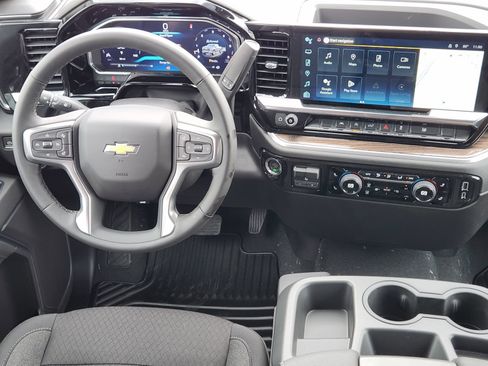 New 2026 Chevrolet Silverado 1500 LT w/ Texas Edition Plus AWD/4WD image 24