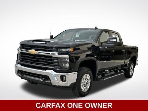 Used 2025 Chevrolet Silverado 2500 LT w/ Convenience Package image 2