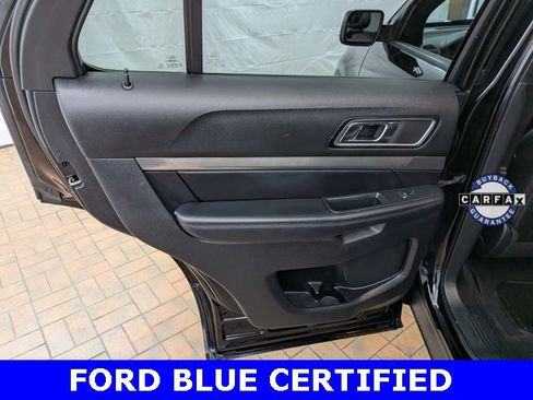 Certified 2018 Ford Explorer XLT w/ Equipment Group 202A image 19