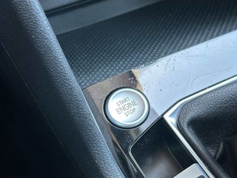 Used 2024 Volkswagen Taos S image 22