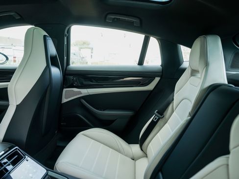 New 2026 Porsche Panamera 4 image 29