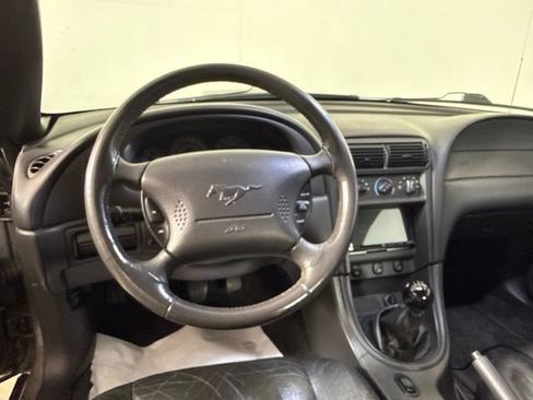 Used 2001 Ford Mustang GT RWD image 23