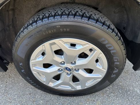 Used 2019 Subaru Forester w/ Popular Package #1 AWD/4WD image 32