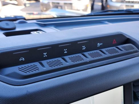 New 2025 Ford Bronco Badlands AWD/4WD image 25