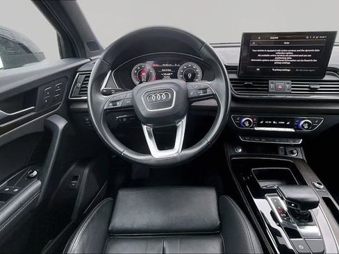 Used 2023 Audi Q5 2.0T Premium Plus w/ Premium Plus Package AWD/4WD image 5