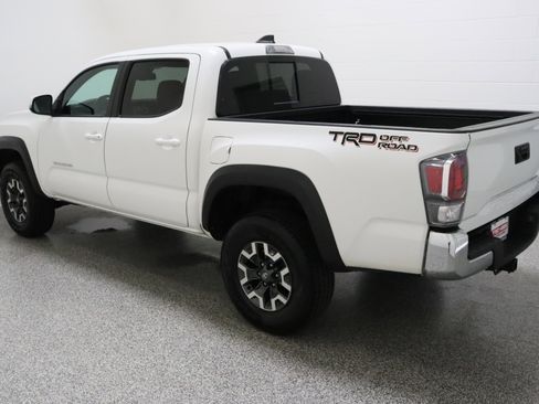 Certified 2023 Toyota Tacoma TRD Off-Road RWD image 9