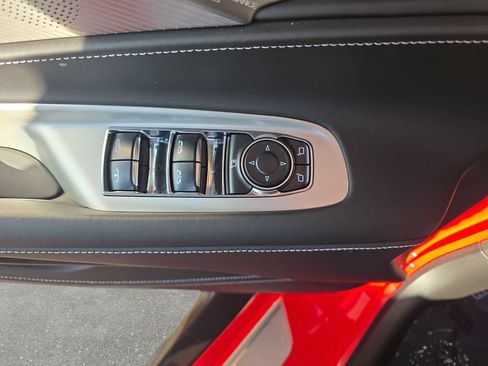 Used 2024 Chevrolet Corvette Z06 RWD image 24
