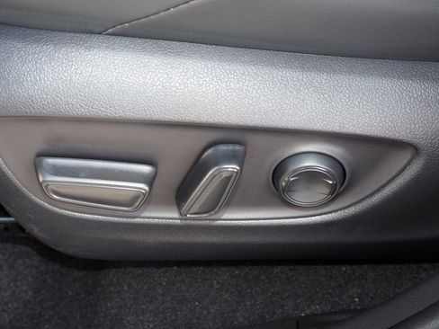 Used 2025 Toyota RAV4 XSE image 30