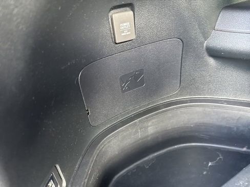 Used 2022 Honda Pilot Sport image 25