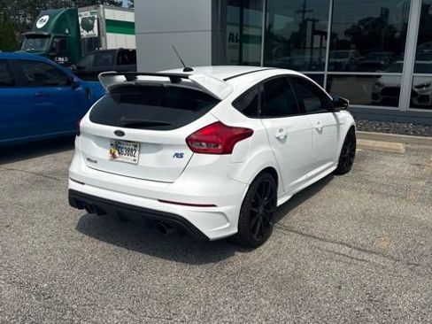 Used 2017 Ford Focus RS AWD/4WD image 4