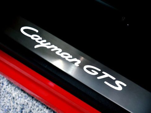 Used 2023 Porsche 718 Cayman GTS w/ GTS Interior Package RWD image 35