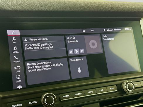 Certified 2020 Porsche Macan S image 17