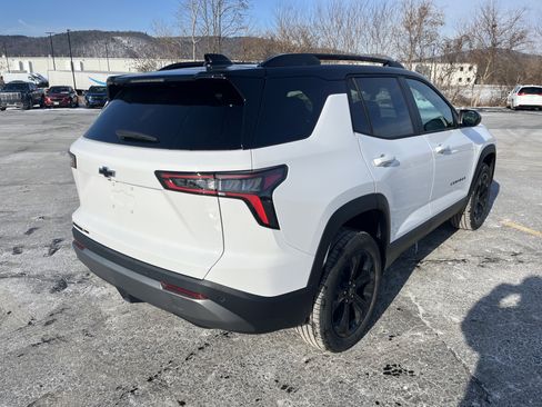 New 2026 Chevrolet Equinox LT w/ Convenience Package II image 48