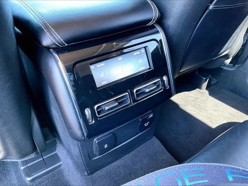 Used 2020 Lincoln Aviator Reserve w/ Elements Package Plus AWD/4WD image 23