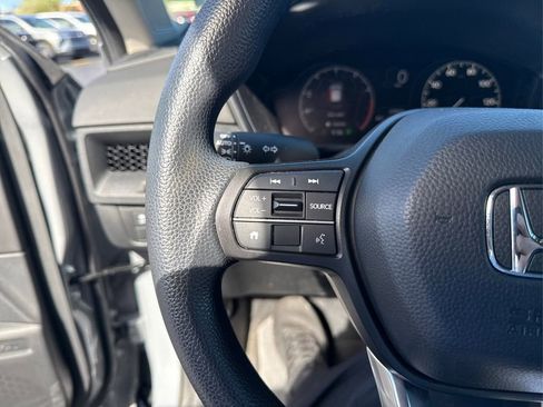 Used 2024 Honda CR-V EX image 29