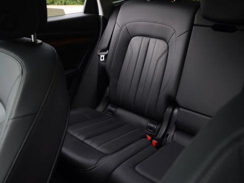 Used 2021 Audi Q5 2.0T Premium AWD/4WD image 15