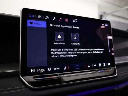 New 2026 Volkswagen Tiguan SE R-Line AWD/4WD image 18