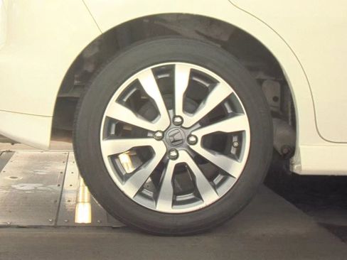 Used 2013 Honda Fit Sport image 11