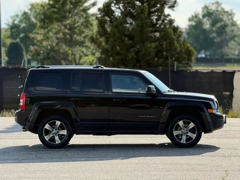 Used 2016 Jeep Patriot High Altitude AWD/4WD image 7