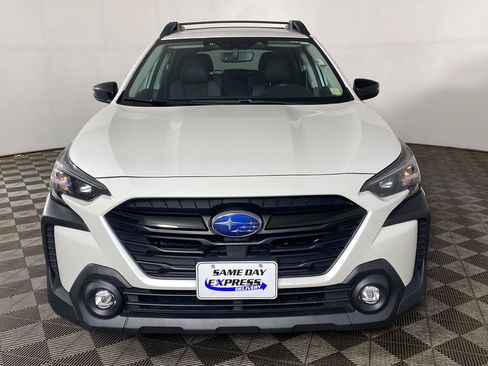 Used 2023 Subaru Outback Onyx Edition AWD/4WD image 11