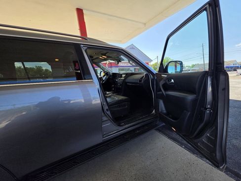 Used 2018 Nissan Armada SL w/ Moonroof Package AWD/4WD image 28