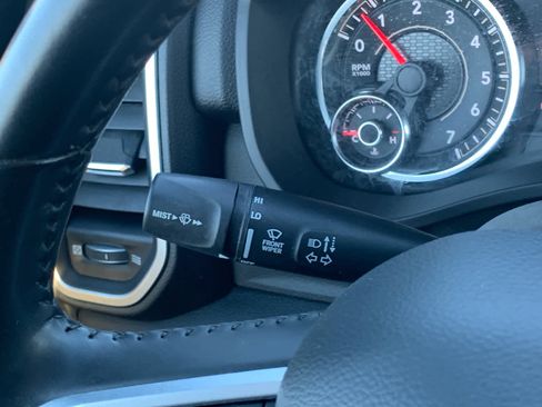 Used 2021 RAM 1500 Big Horn image 17