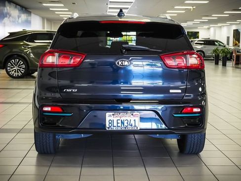 Used 2019 Kia Niro EX Premium FWD image 7
