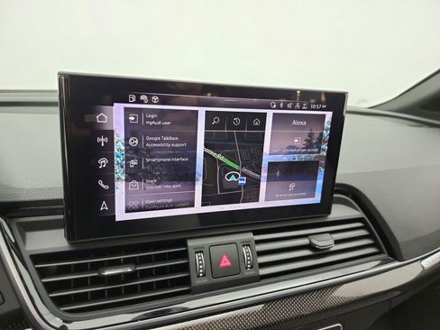 Used 2025 Audi SQ5 Premium Plus AWD/4WD image 9