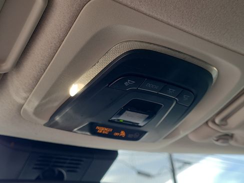 Used 2024 Toyota Corolla LE image 31