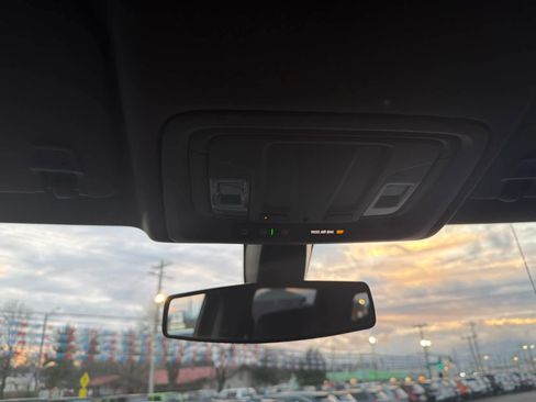 Used 2022 Chevrolet Silverado 1500 RST image 33