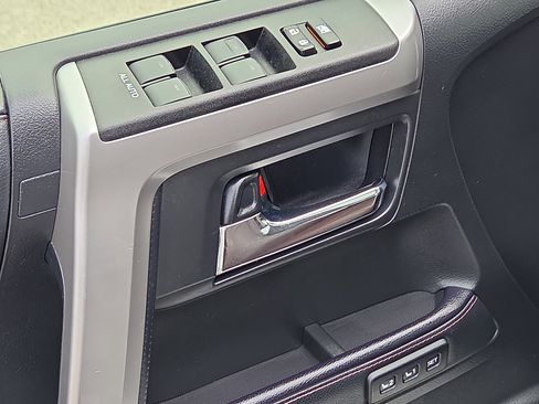 Used 2021 Toyota 4Runner Limited image 13