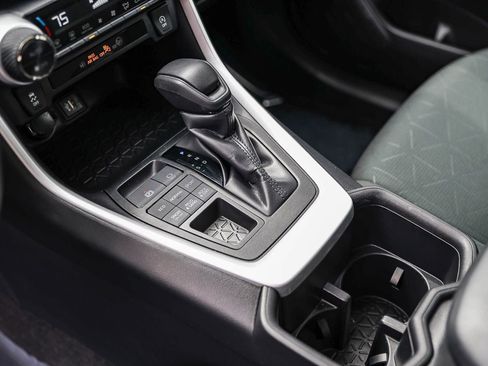 Certified 2024 Toyota RAV4 XLE image 20