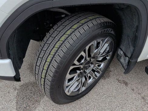 Used 2025 GMC Sierra 1500 Denali Ultimate AWD/4WD image 54