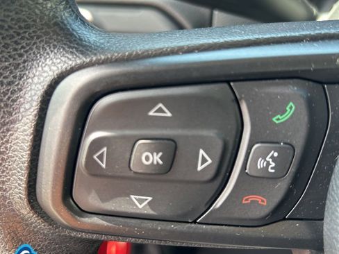 Used 2024 Jeep Wrangler Unlimited Sport AWD/4WD image 19