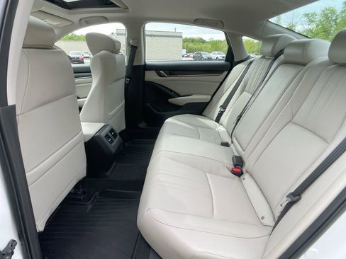 Used 2018 Honda Accord EX-L image 24