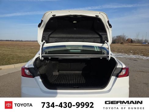 Used 2025 Toyota Camry SE image 26