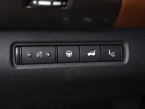 Certified 2024 Nissan Pathfinder Platinum w/ Cargo Package image 12